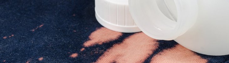 Florecer Pico Experimentar Cómo quitar manchas de lejía | Soluciones para la ropa